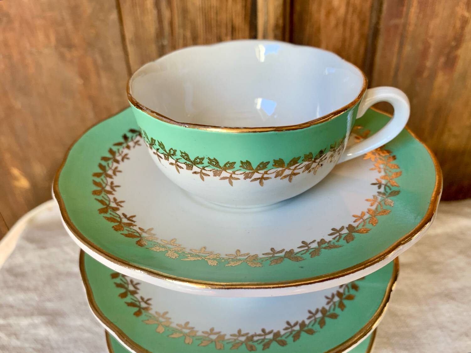 4 tasses à café vert menthe Digoin Sarreguemines Juliette 1960