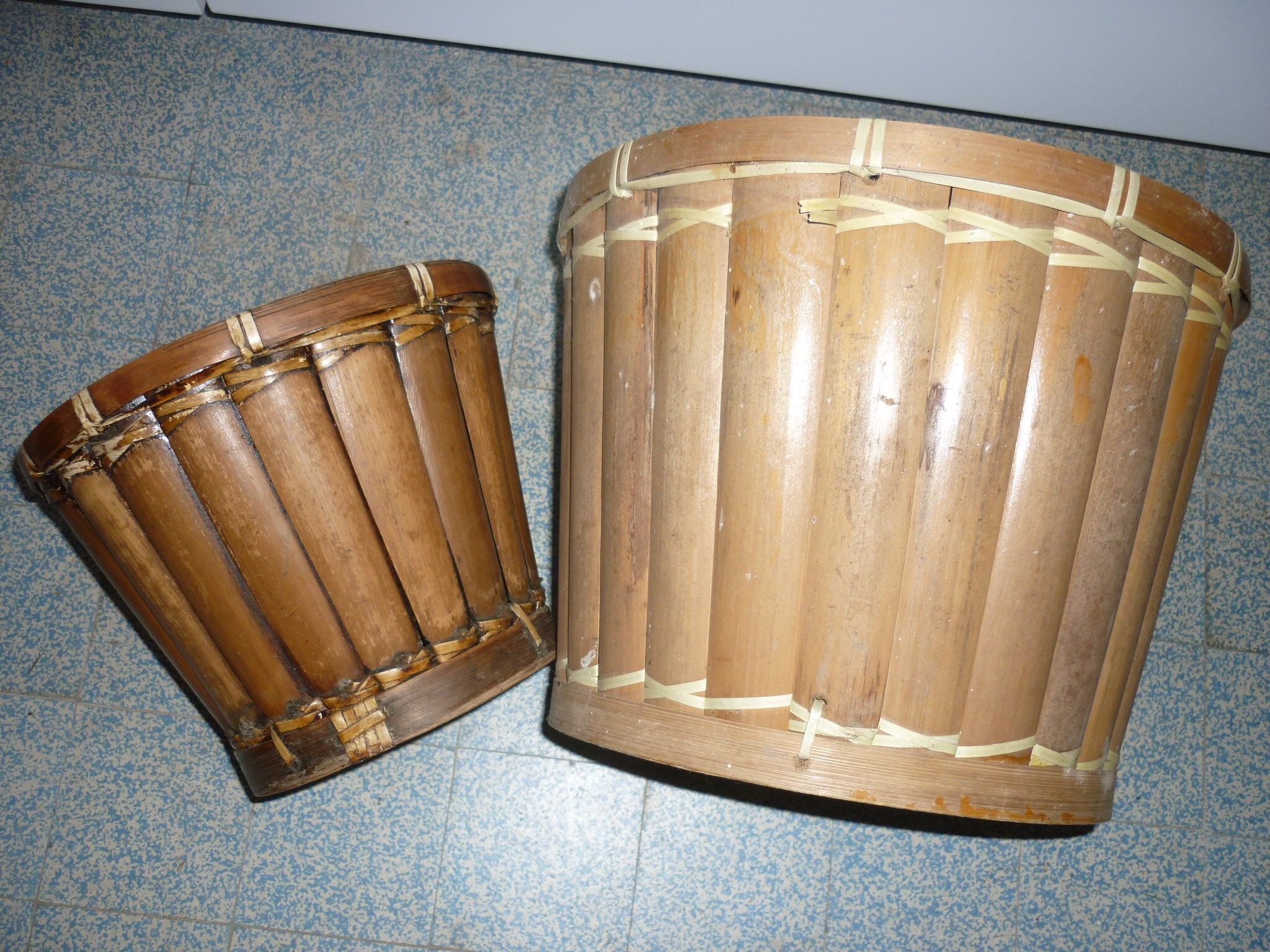 Set of 2 bamboo pot covers