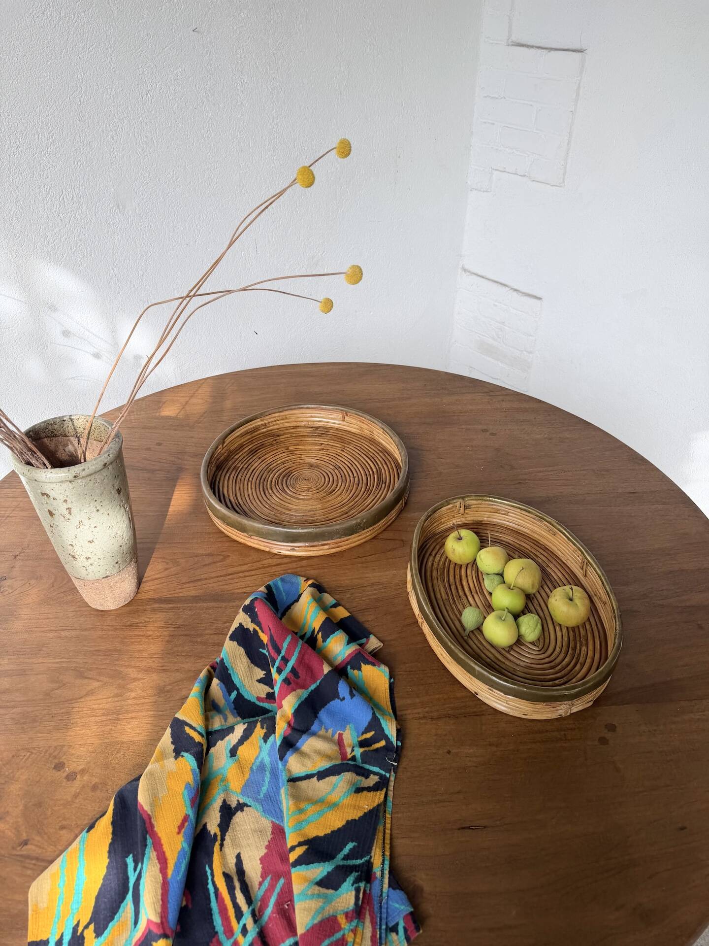Round rattan and brass trays 1970 by Gabriella Crespi