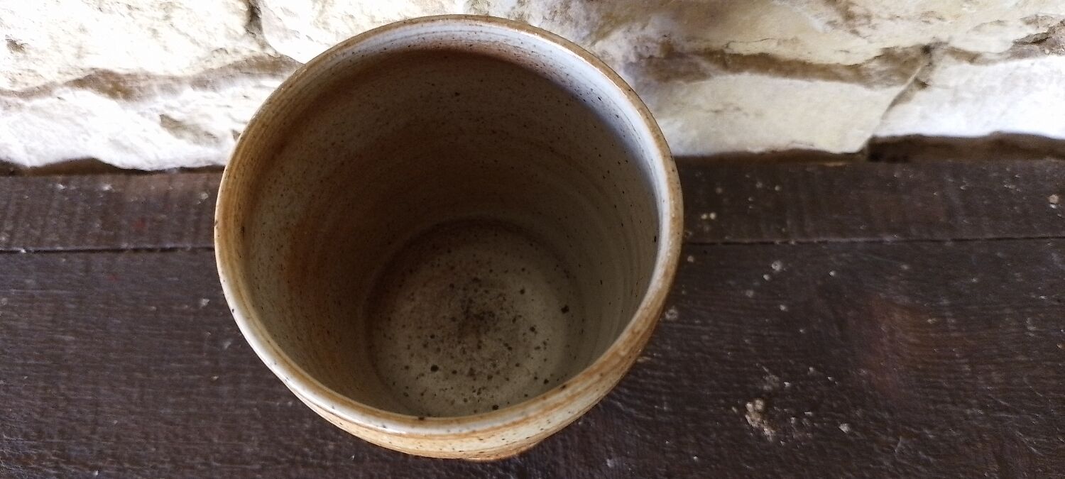 Marais Sandstone Glass