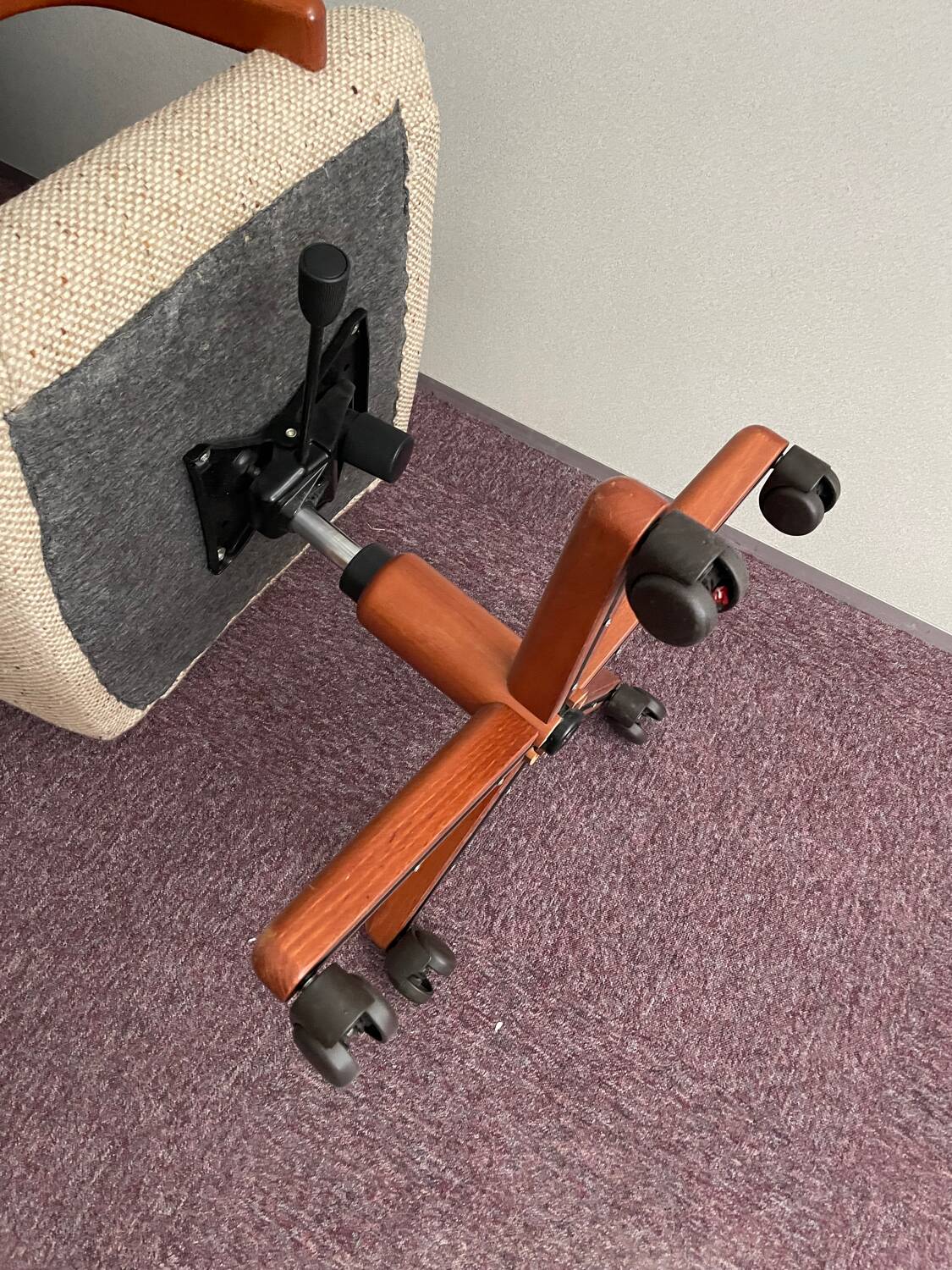 Office chair by Ring Mekanikk