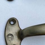 Lot 3 Sprague metro door handles 1920