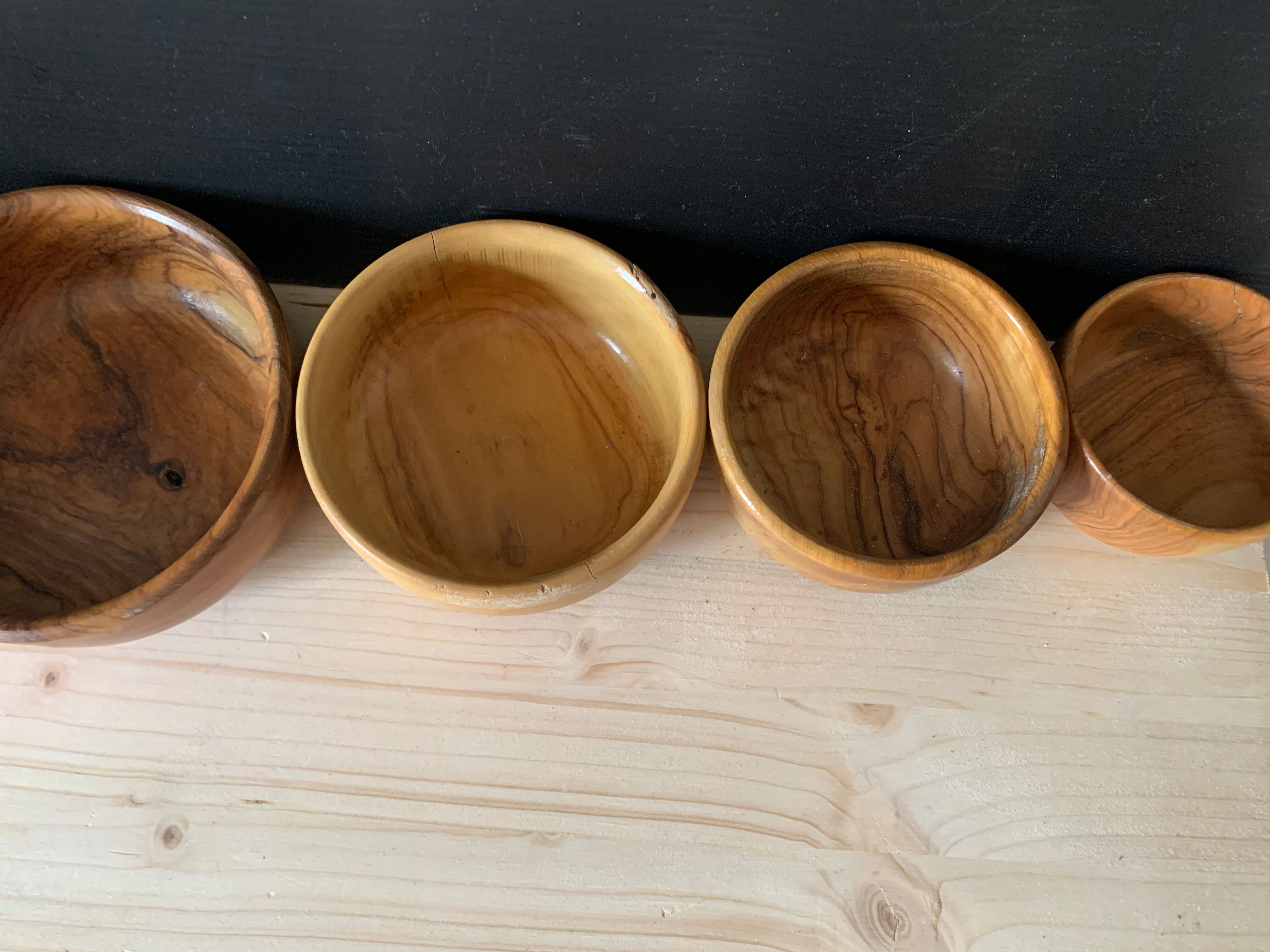 Set of wooden bowls