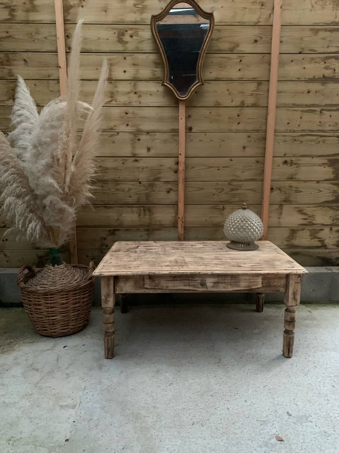Table basse de ferme