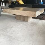 Rectangular bass table in travertine