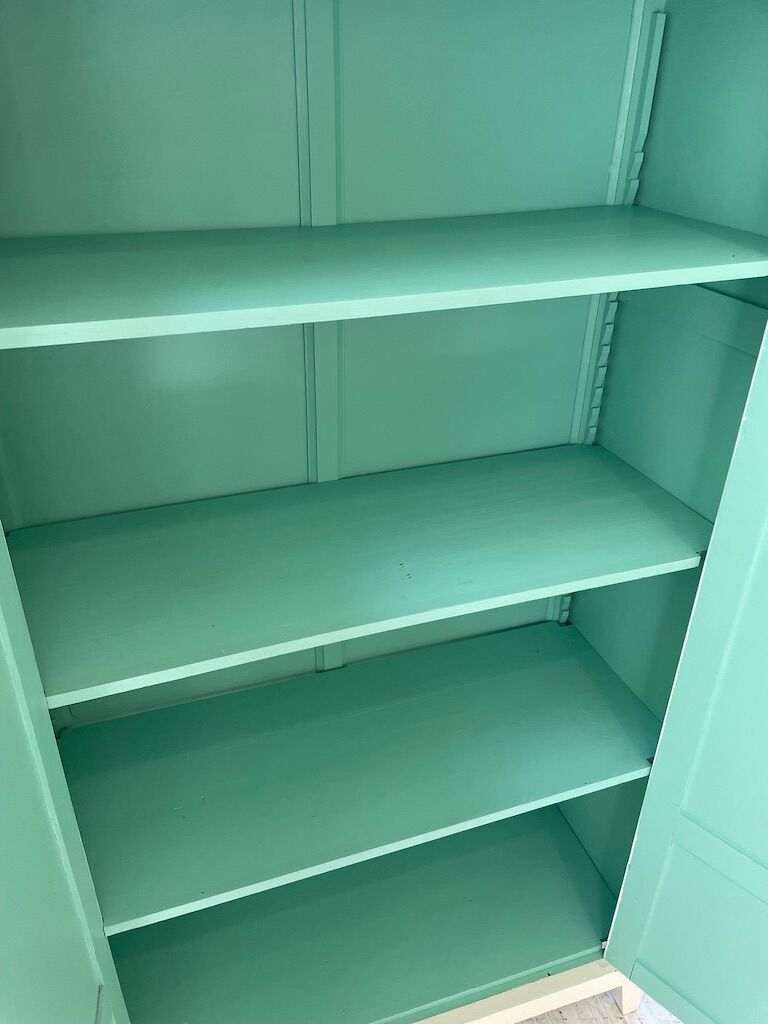 White and green cupboard