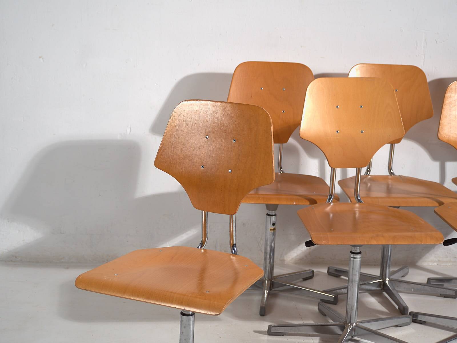 Vintage swivel chairs (c.1950). Set of 4 pieces