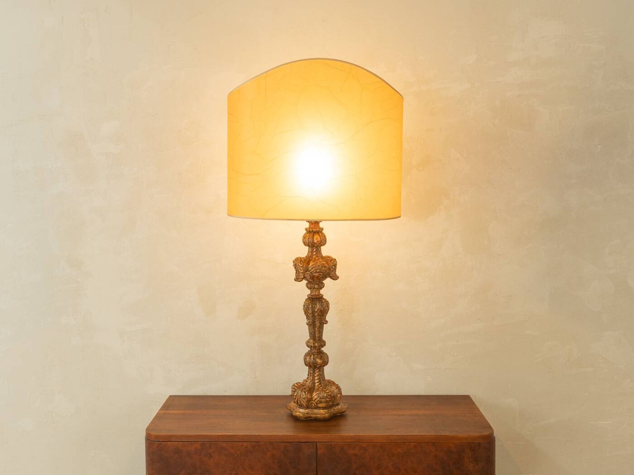 Lampe de table baroque, fabriquée à la main dans les années 1960