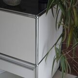 Lot of 3 designer furniture: usm haller white: 1 column with 2 modules.