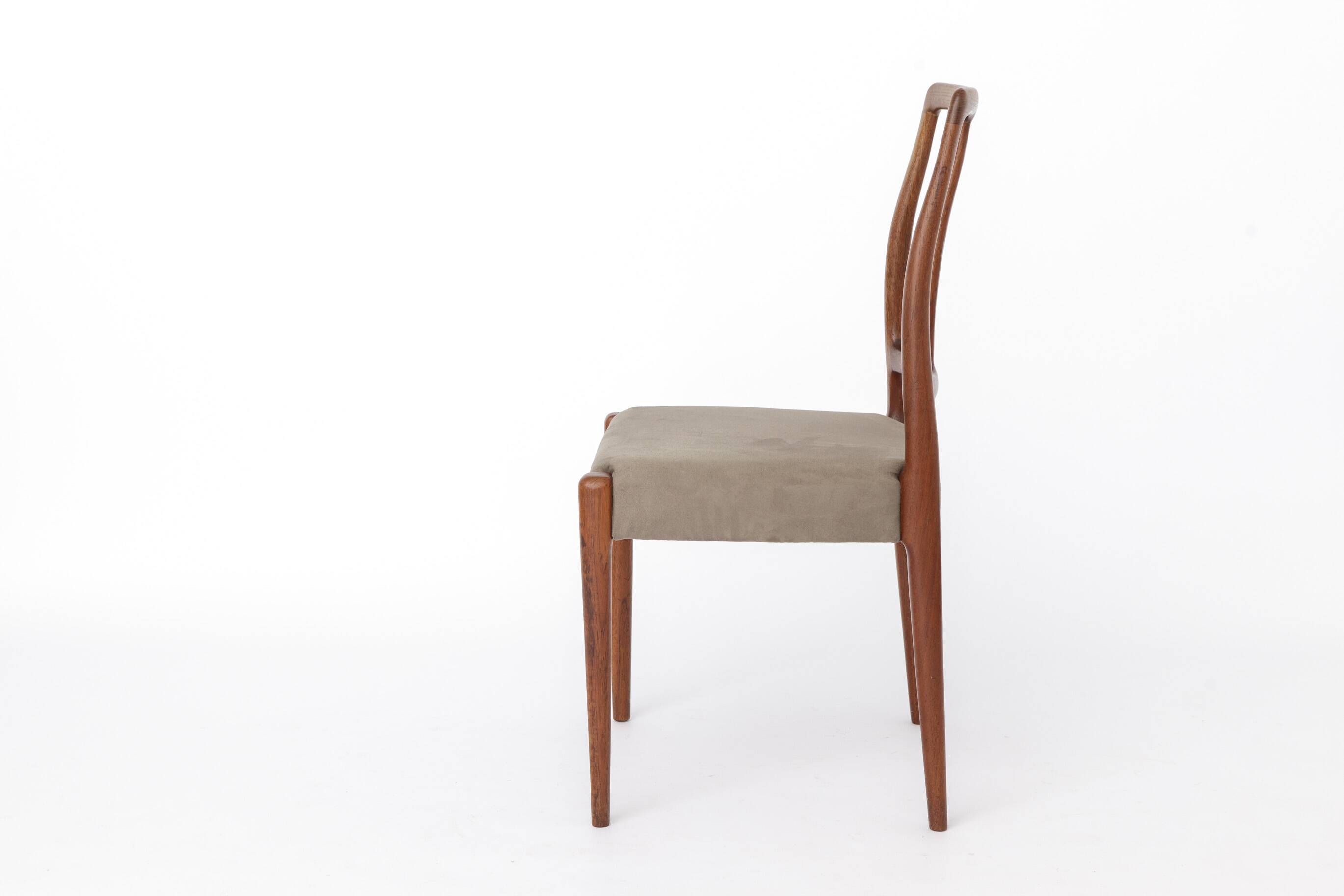 1 of 4 Vintage d-Scan Dining Chairs, Singapore 1960s, Mid century modern