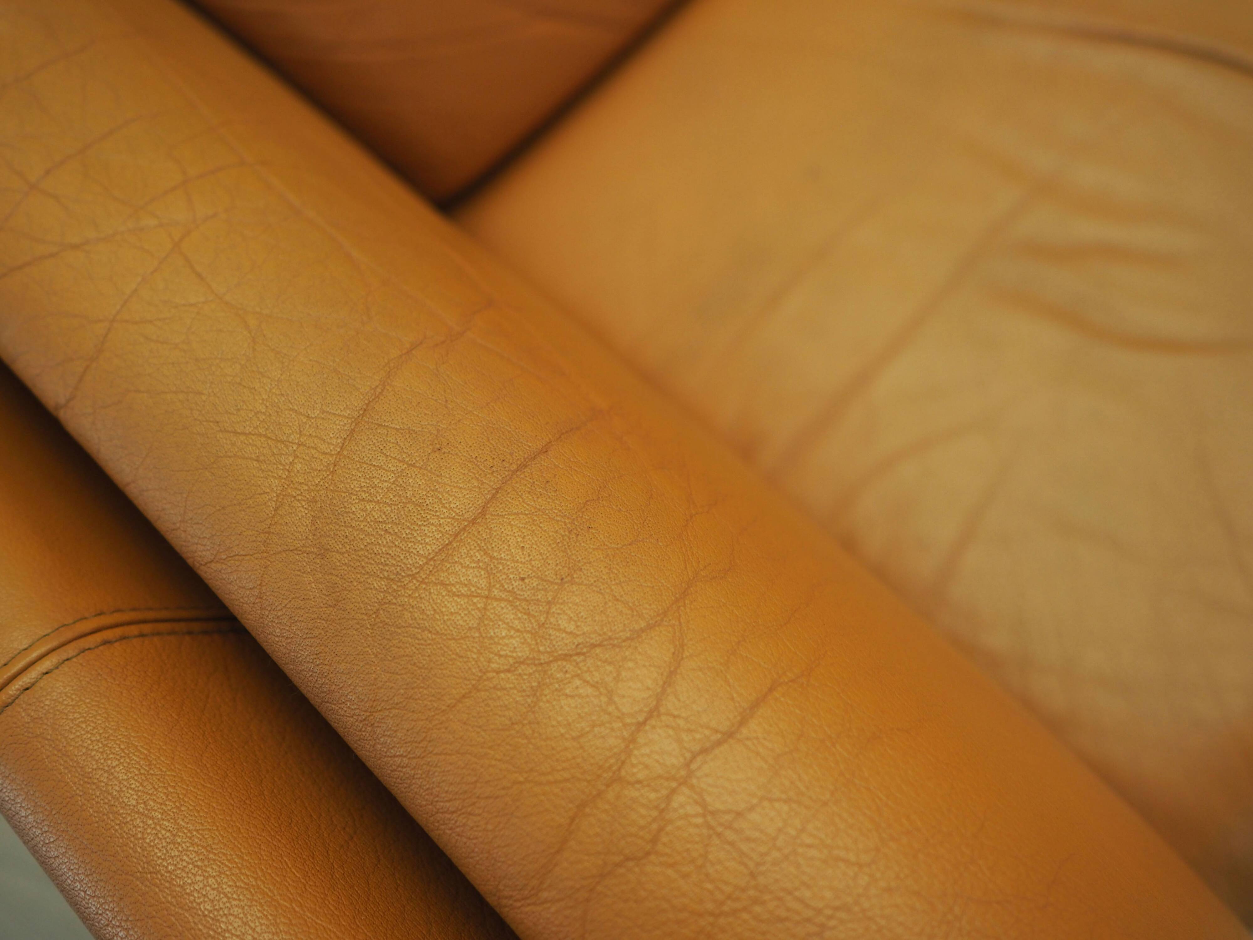 Orange leather sofa, Danish design, 1970s, production: Denmark