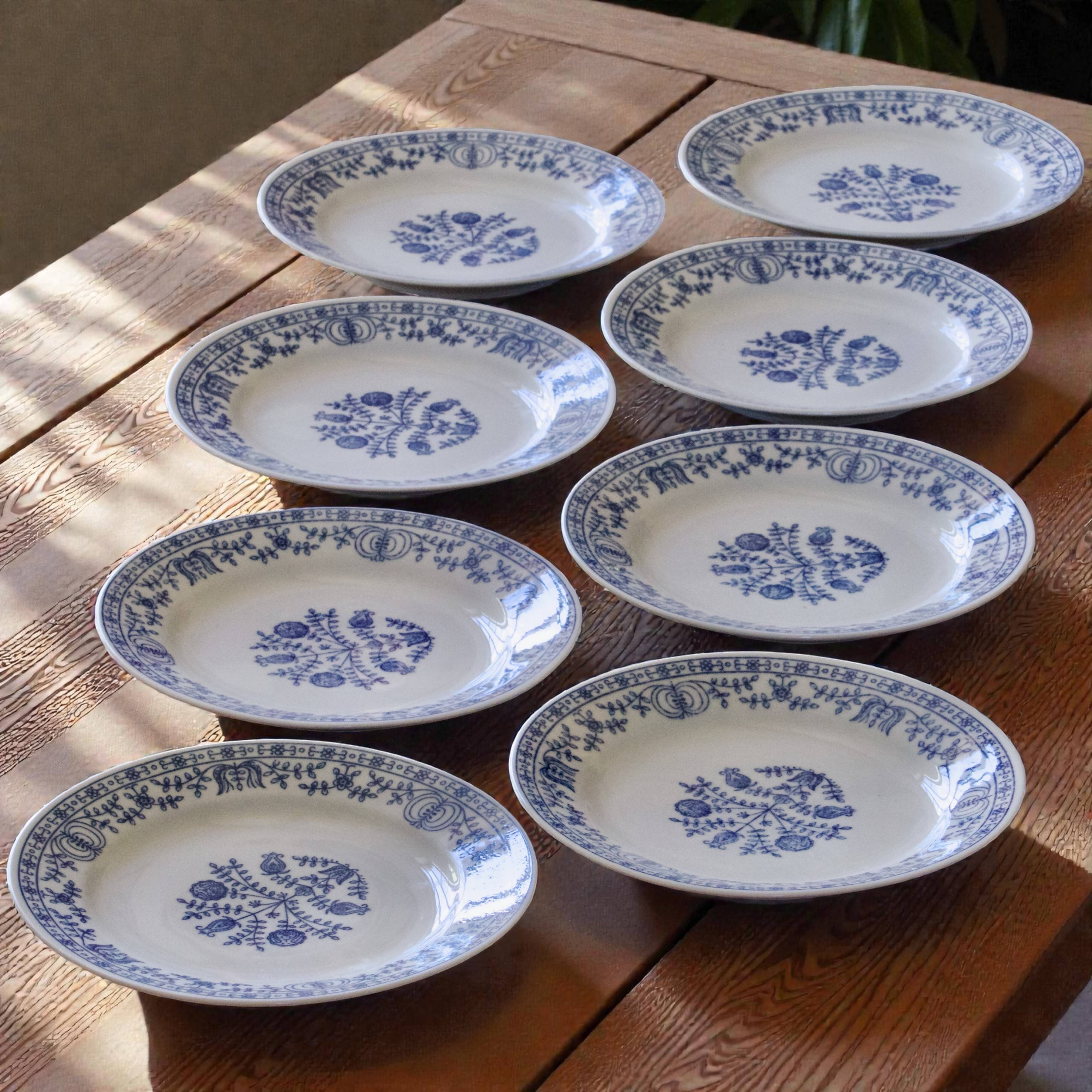 8 dessert plates in porcelain signed Kahla Germany cobalt