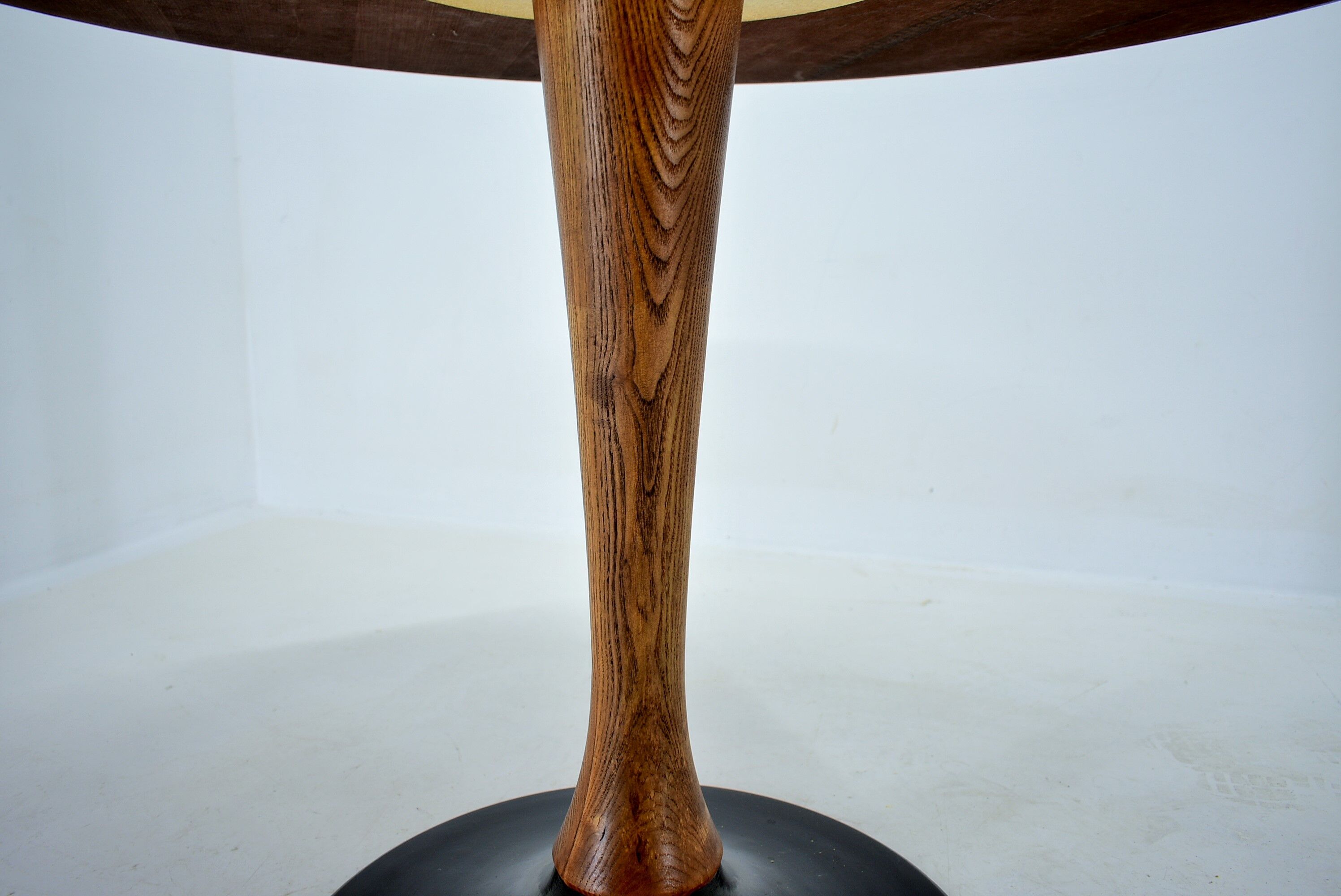 1969s beech round dining table, Czechoslovakia