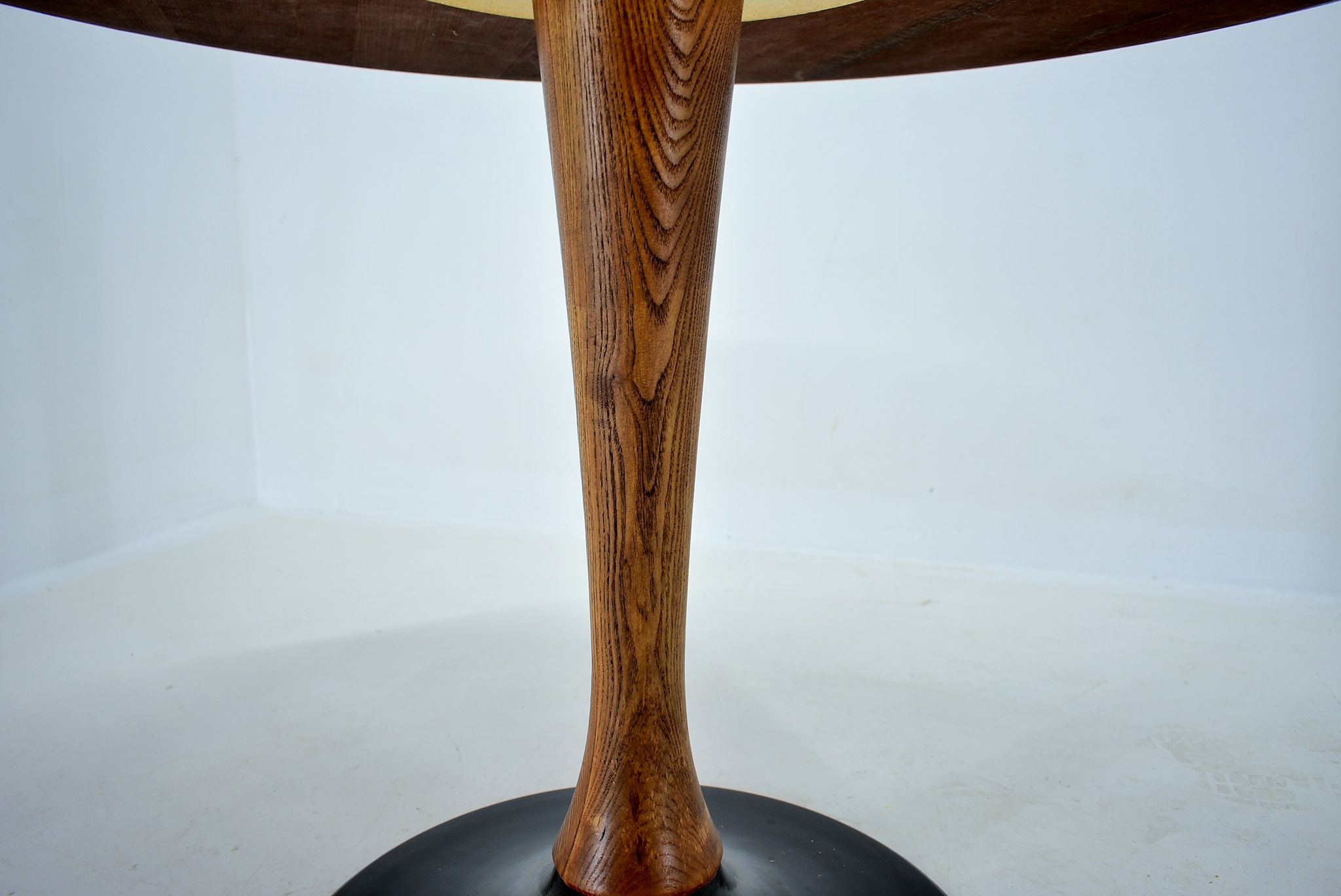 1969s beech round dining table, Czechoslovakia