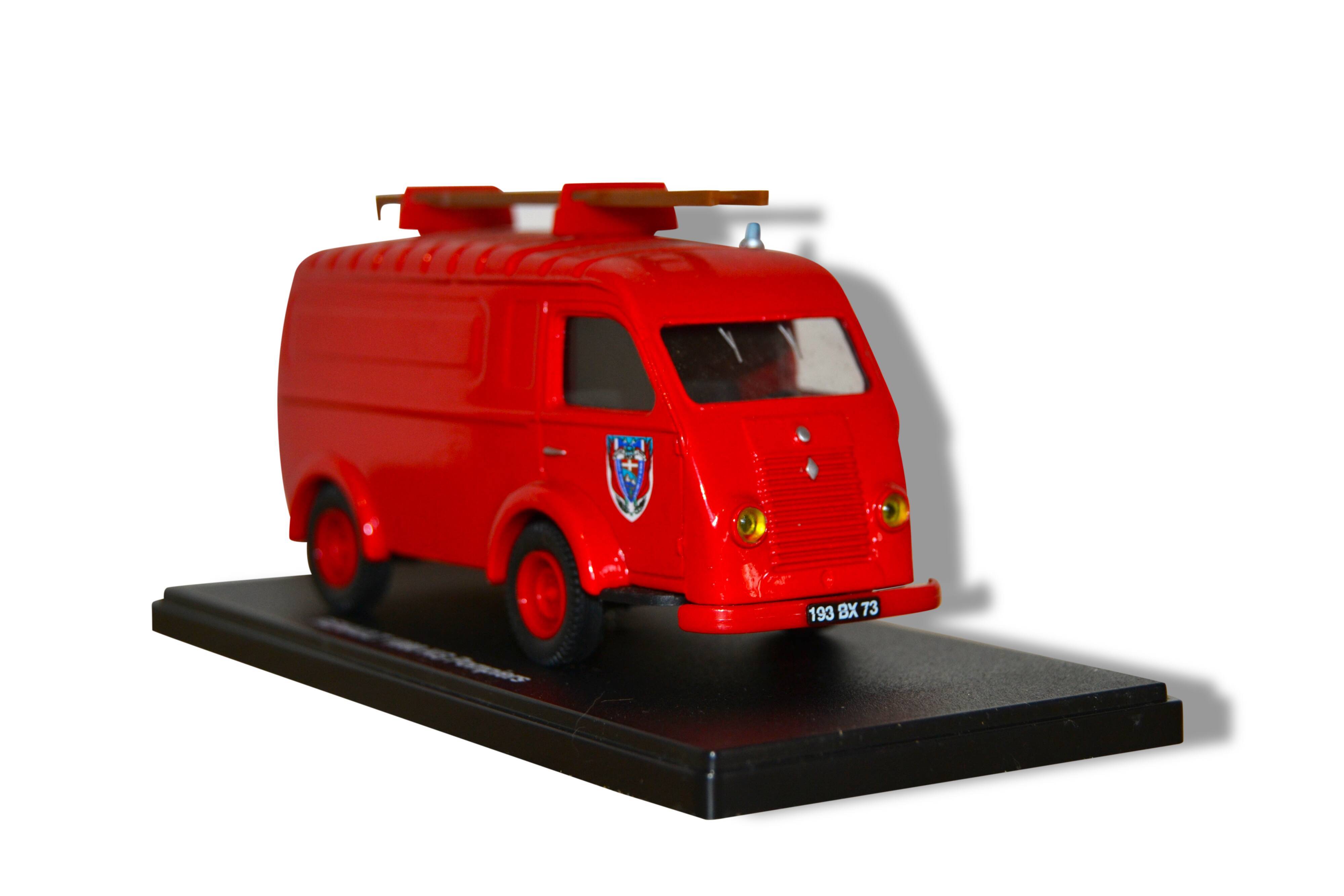 Renault 1000 kg fire 1/43 scale metal utilities small french 1950-1960