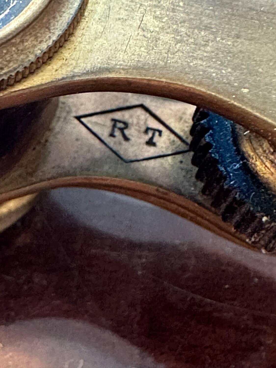 Theater binoculars early 20th century - Crocodile case