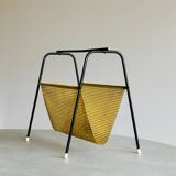 Pilastro magazine rack by Tjerk Reijenga – black metal and yellow mesh