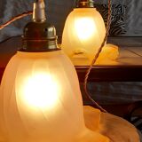 Vintage tulip hand lamp
