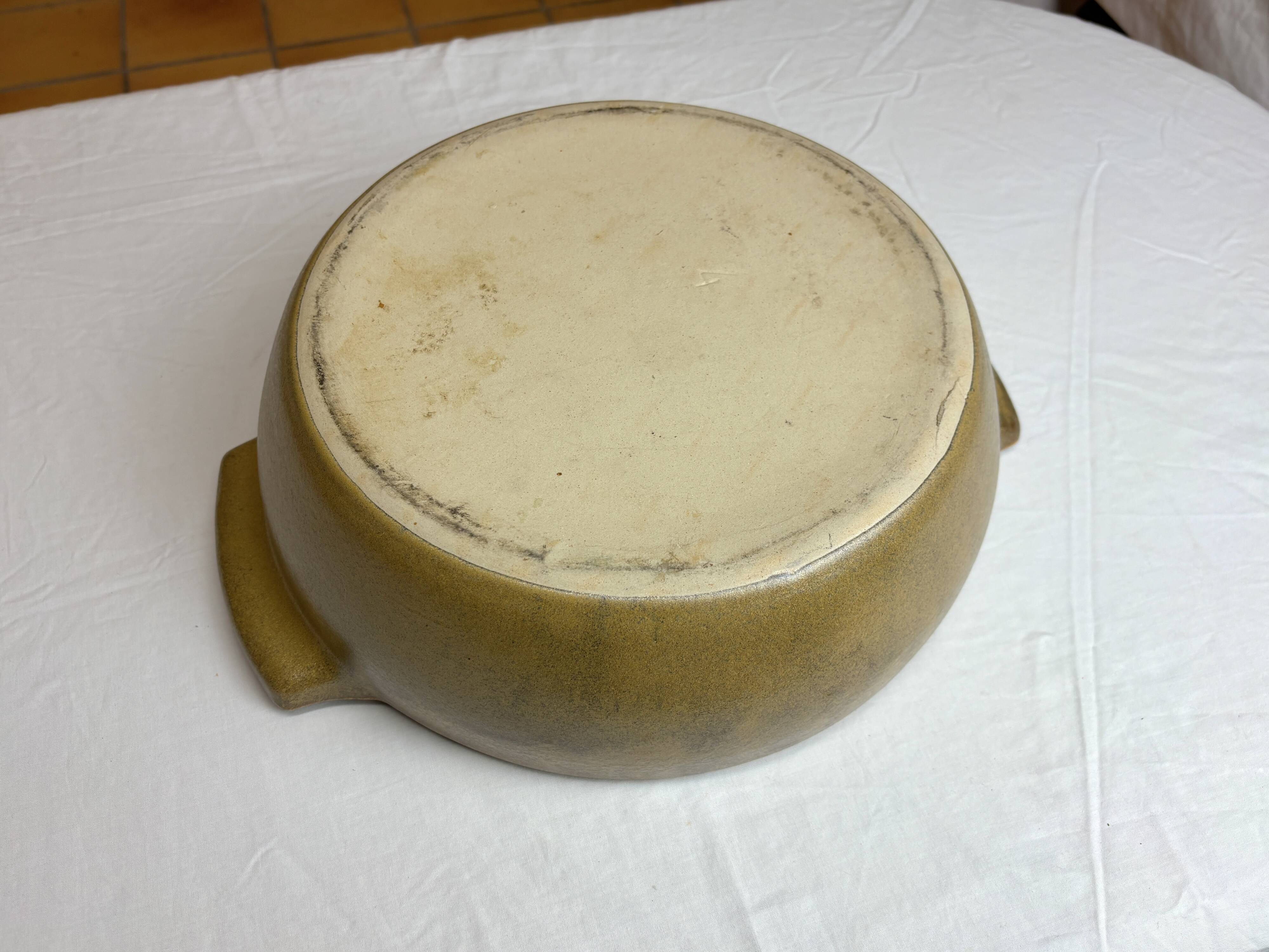 Grande bassine type vasque en grès artisanal