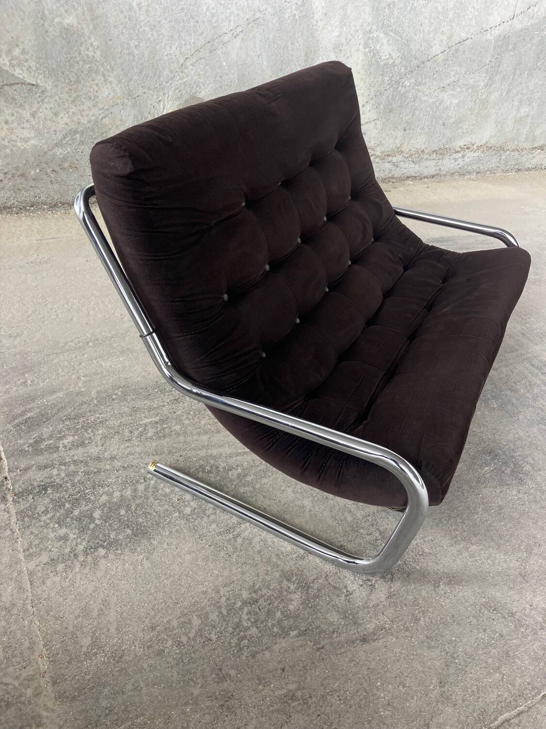 Vintage 2-seater sofa from the 1970s