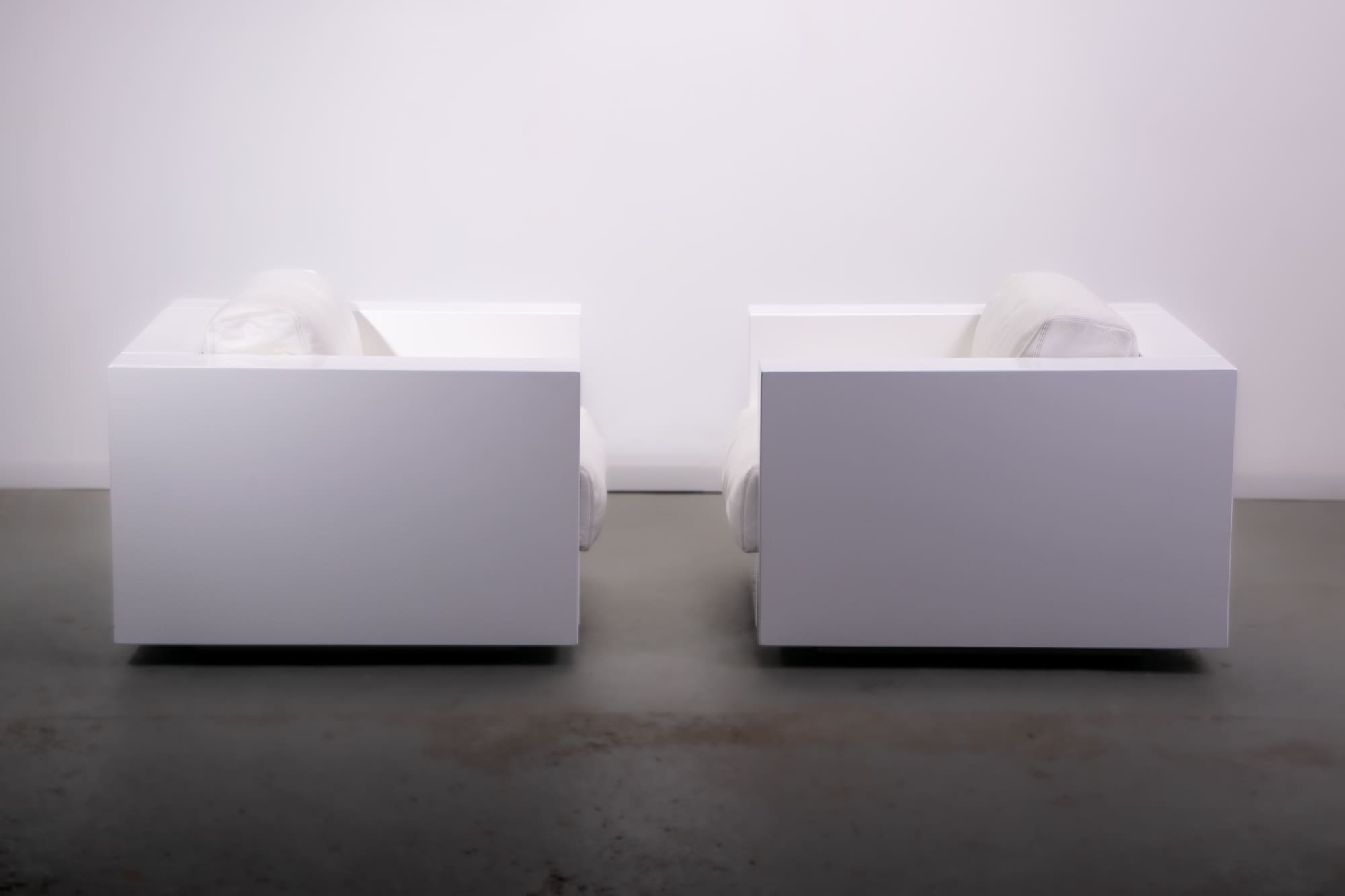 Saratoga armchairs by Lella and Massimo Vignelli for Poltronova
