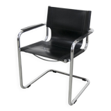 Bauhaus 1970s cantilever armchair in black leather