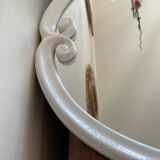 Oval mirror in white lacquered metal