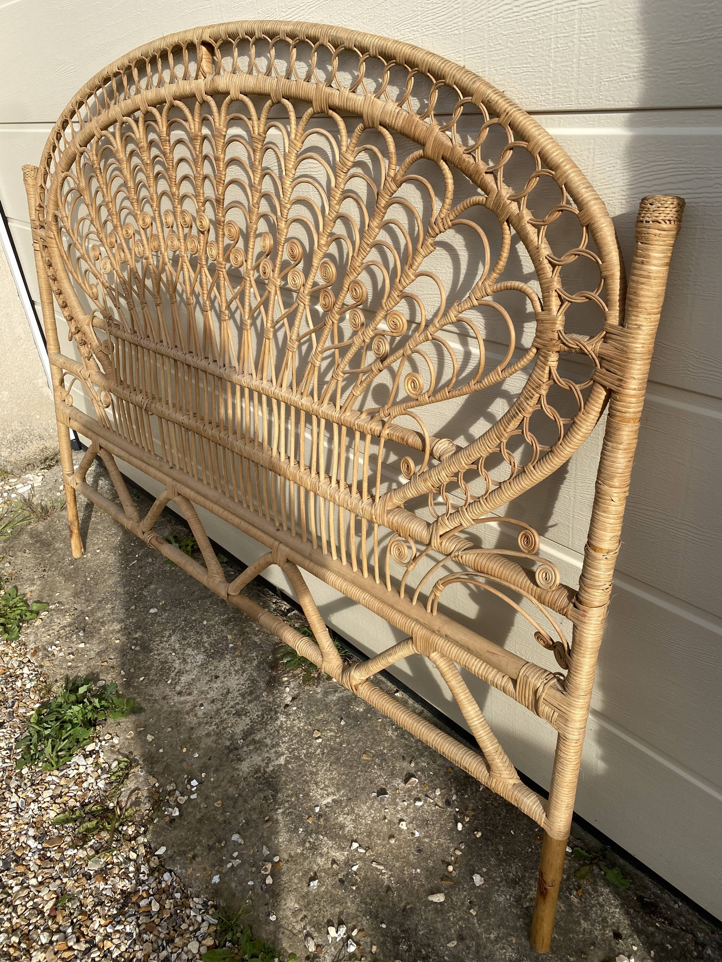 Rattan headboard Peacok 2 seats