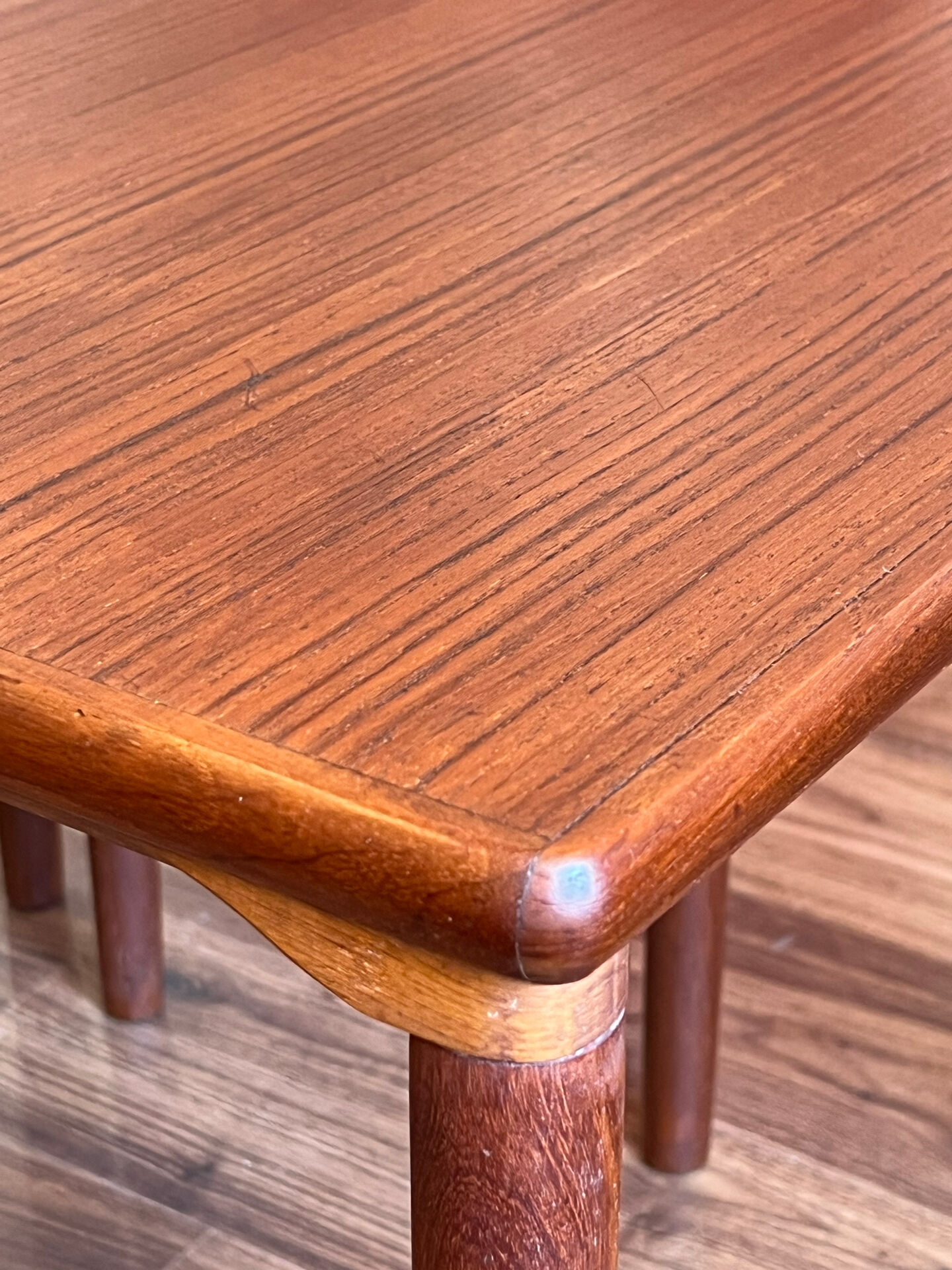 Nestable teak tables
