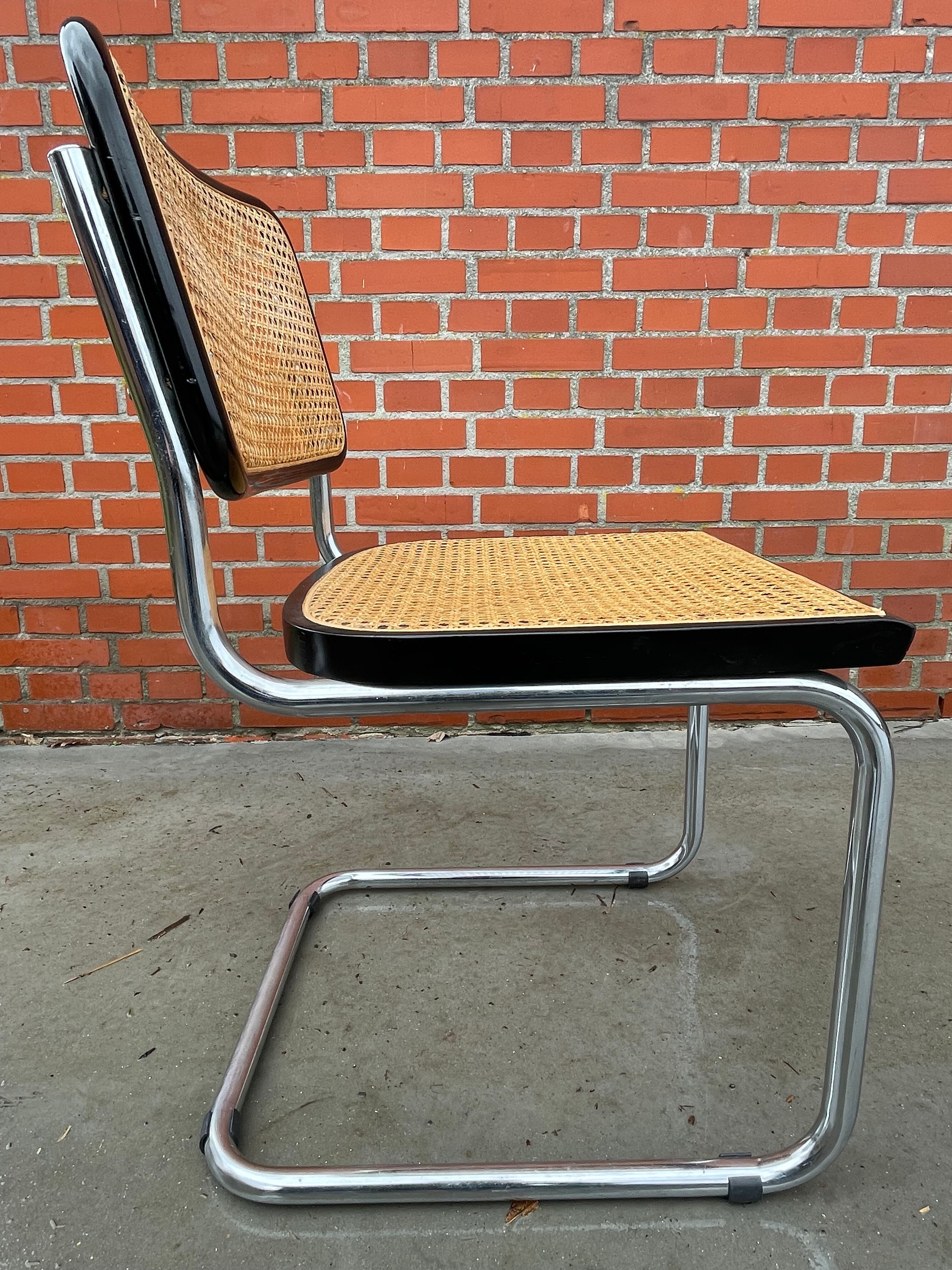 Chair model Cesca B32 in black and chrome