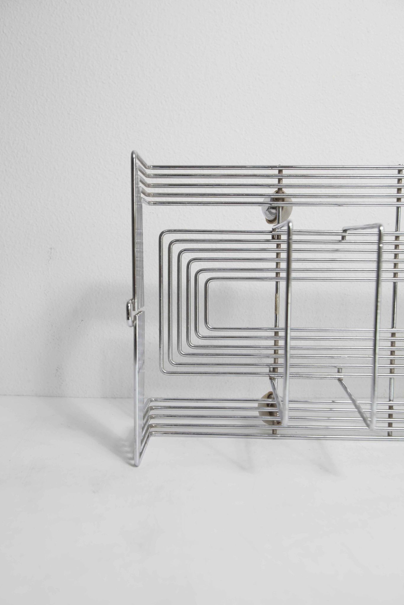 Magazine rack Max Sauze published by Isocèle 1970