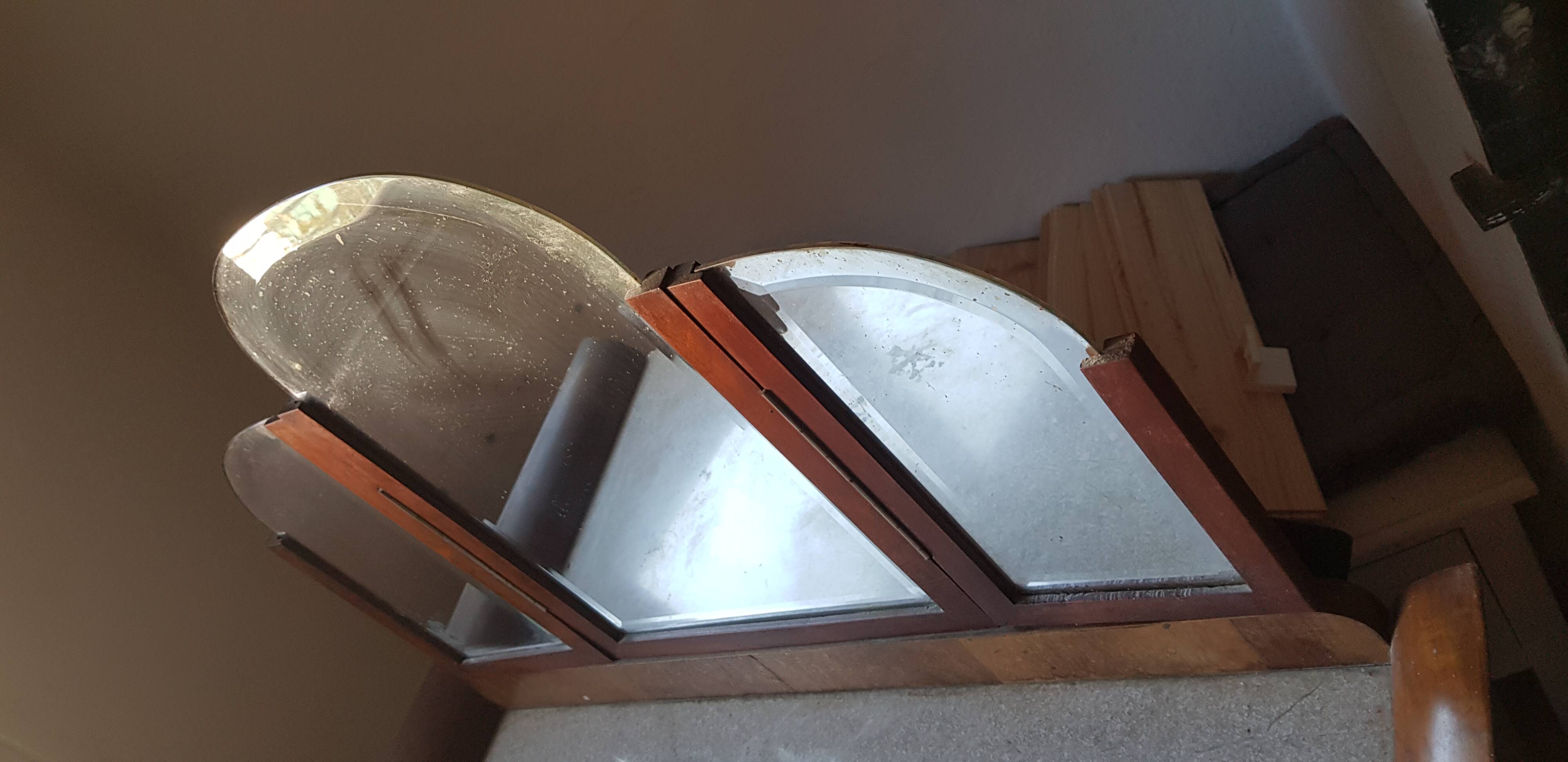 Art Deco dressing table with articulated triptych mirror