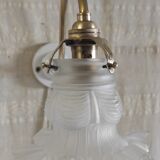 Swan neck wall light in brass, porcelain and glass paste - mid 20th century.