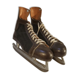 Former NHL Hockey Skates - Daoust Pro Model Canada - Vintage Sports Deco