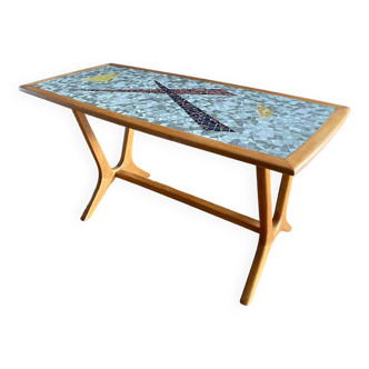 Table basse en mosaïque de céramiques