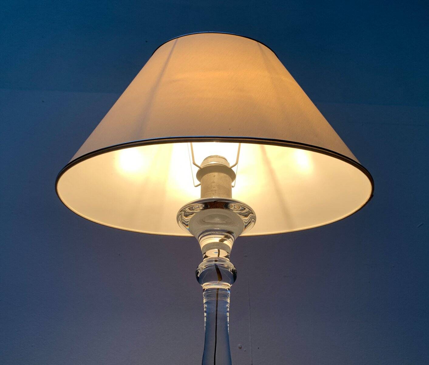 Mid-century German Tiffany glass table lamp by Ingo Maurer, 1960s.