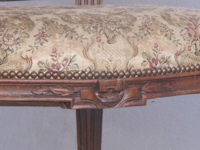 Set of 4 chairs Louis XVI style