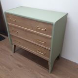 Chest of drawers