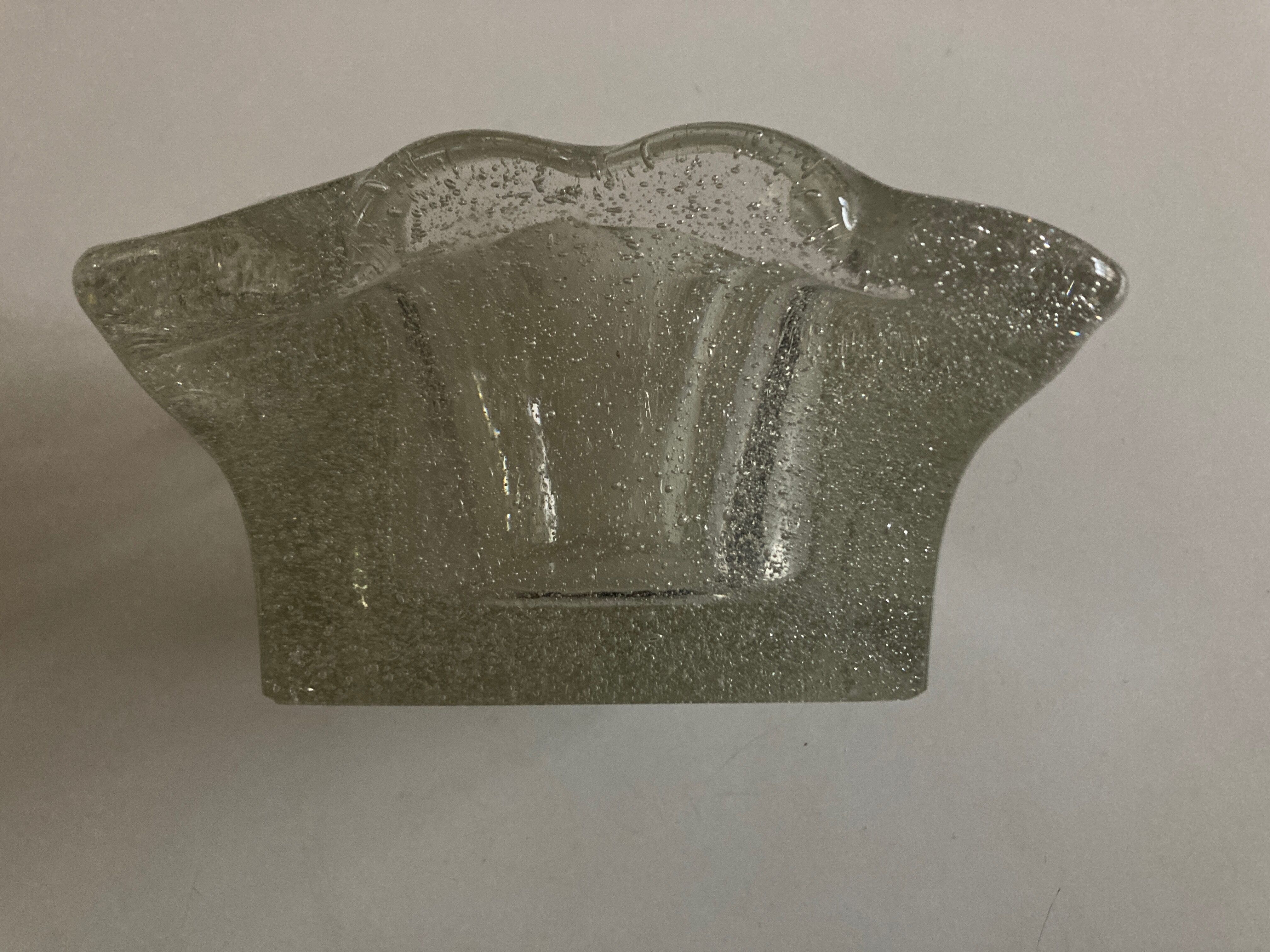 Cendrier massif en verre soufflé travail italien 1960