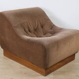 Vintage velvet armchair, 1970