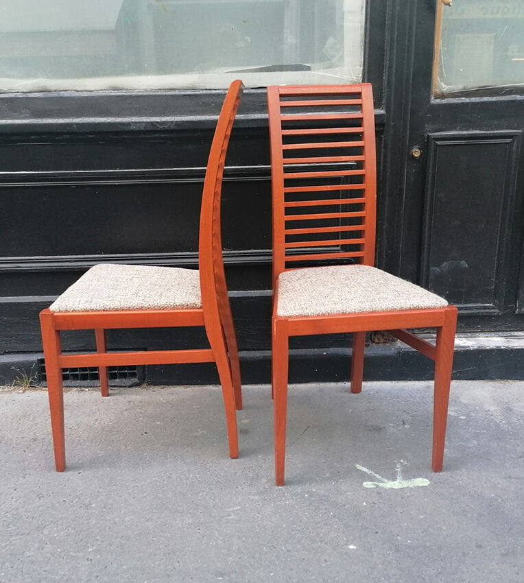 Four wooden chairs, Cinna 2000