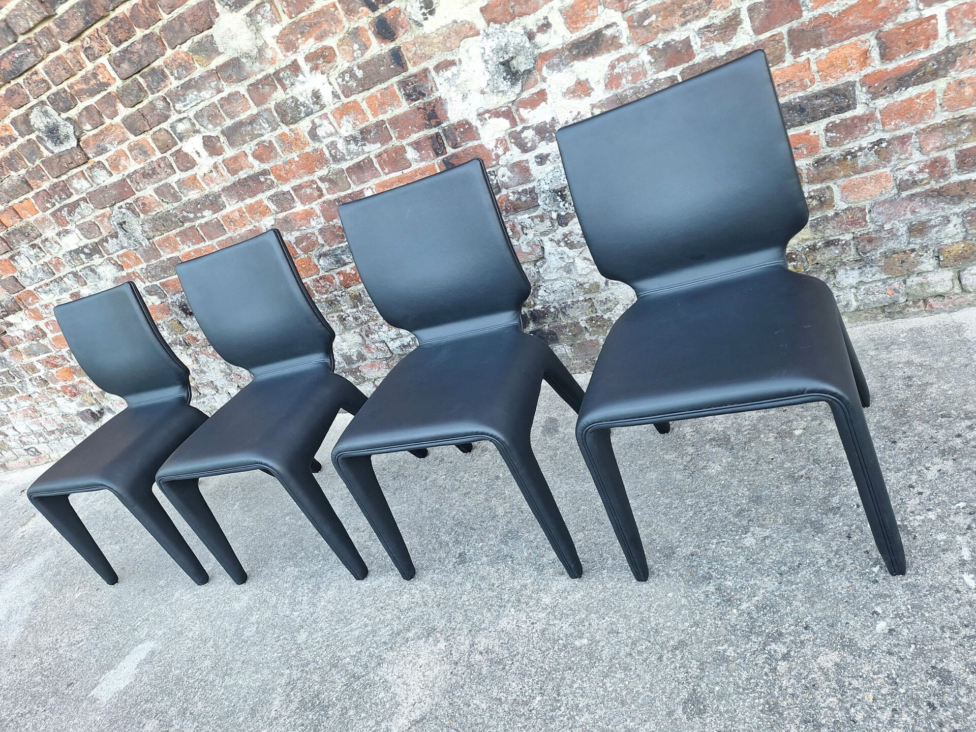 4 chaises Chabada Roche Bobois