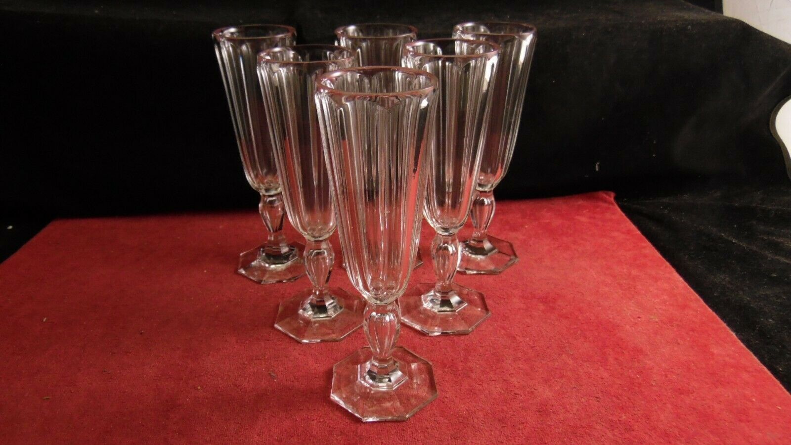 Service of 6 baccarat crystal flutes balustre leg flat odds 1840