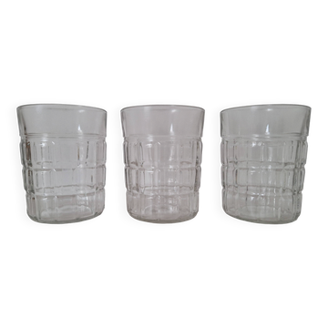 Water glasses or whisky glasses