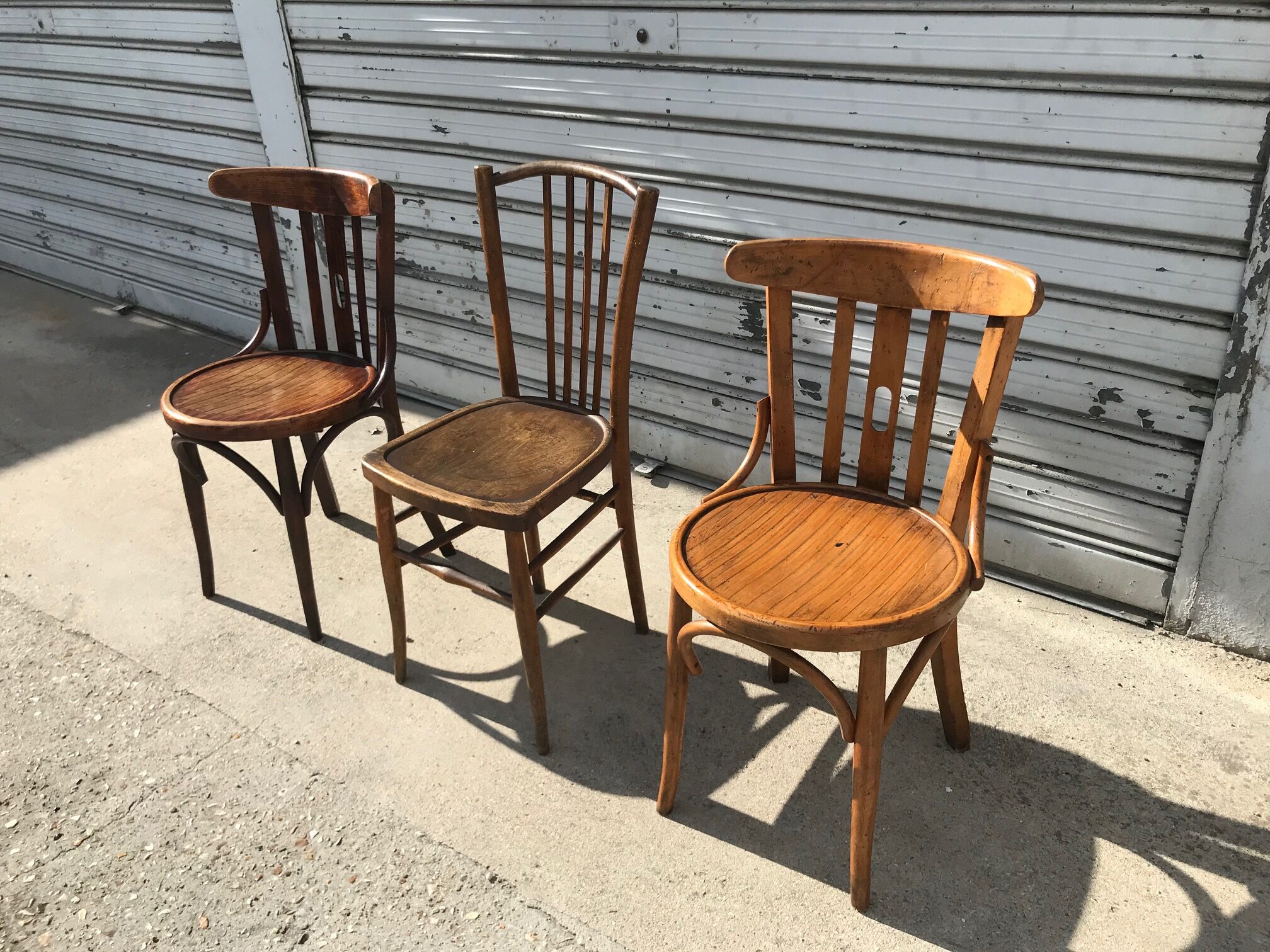 Set de 3 chaises bistrot dépareillées