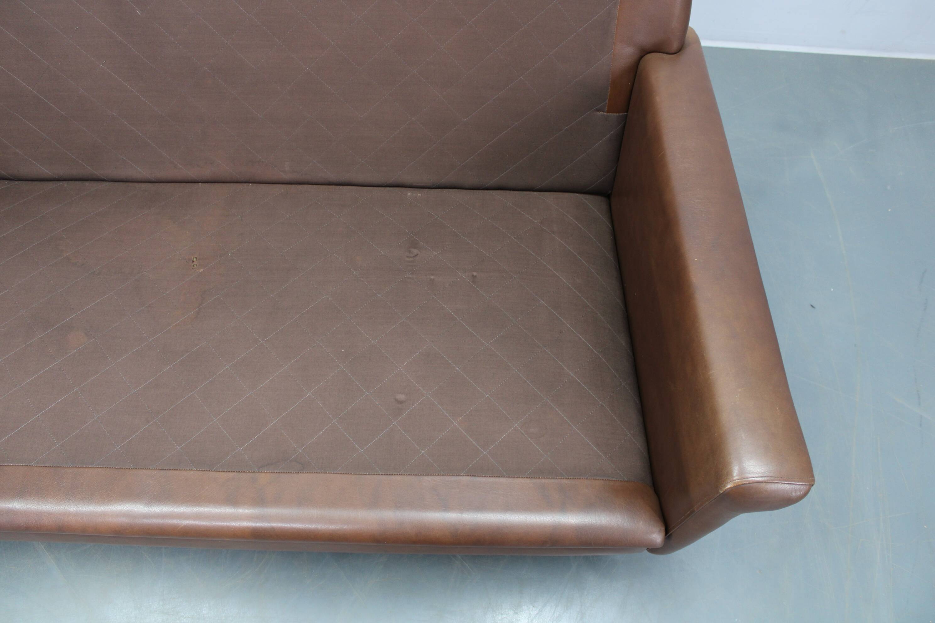 Mid-century Danish two-seat leather sofa by Svend Skipper, 1960s