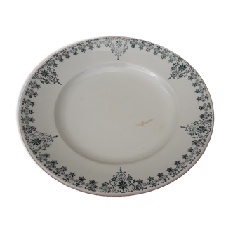 Assiette en faïence de St Amand Hamage modèle n° 52 diam 22 cm début XX ème