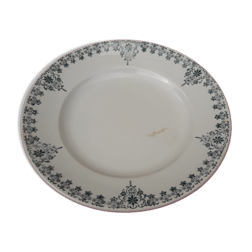 Earthenware plate of St Amand Hamage model n ° 52 diam 22 cm early XX th