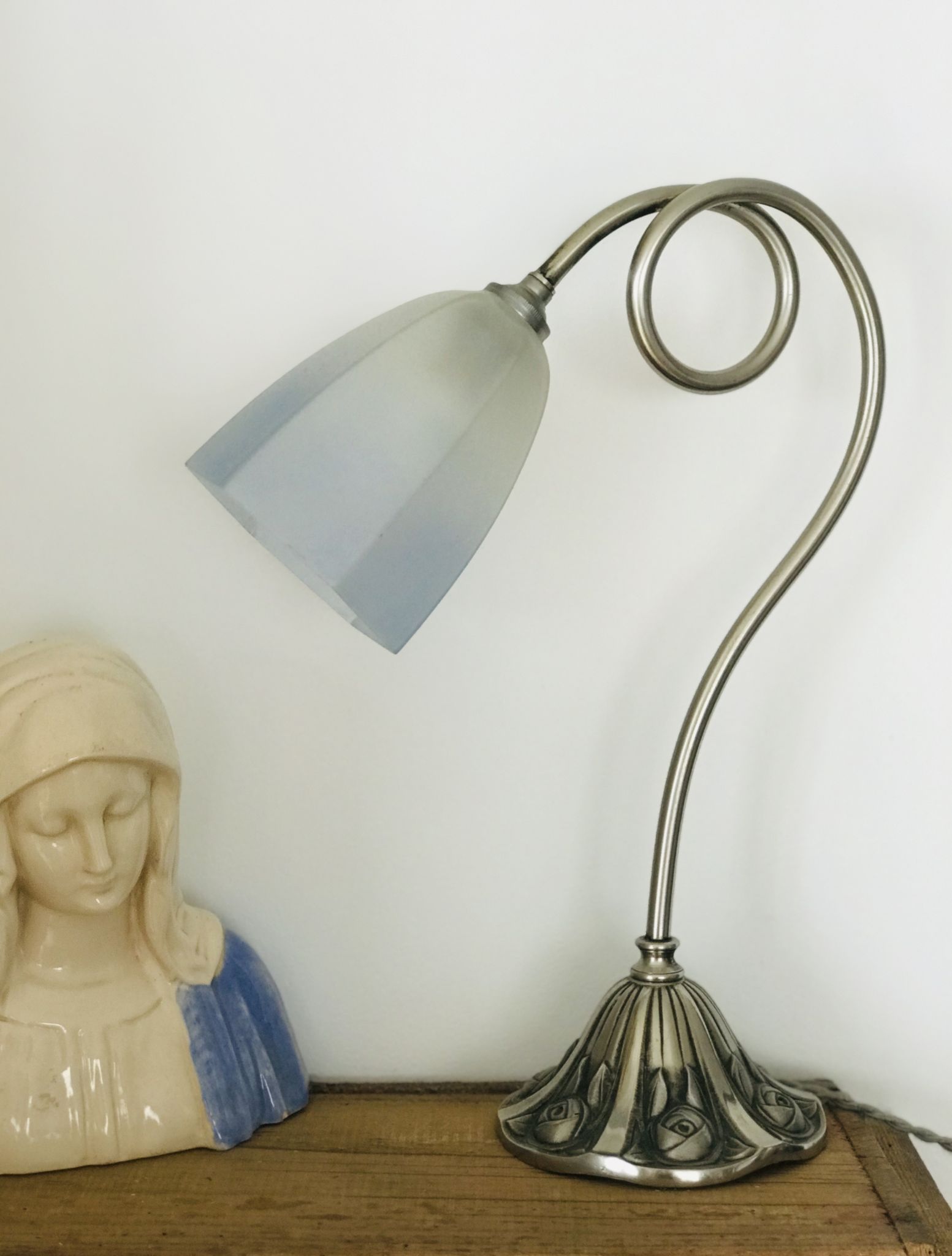 Art deco lamp