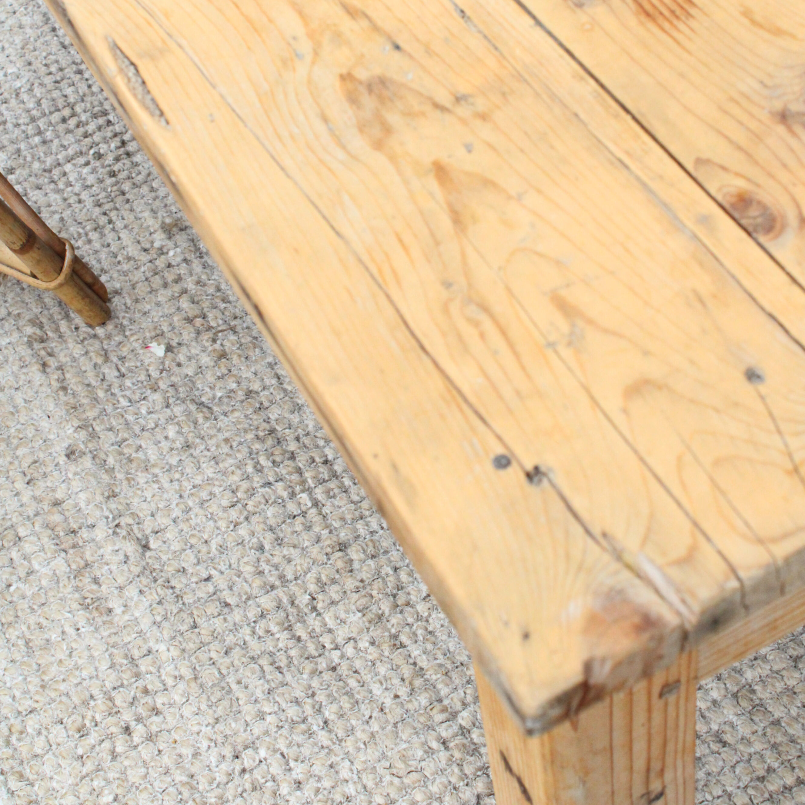 Table basse de ferme